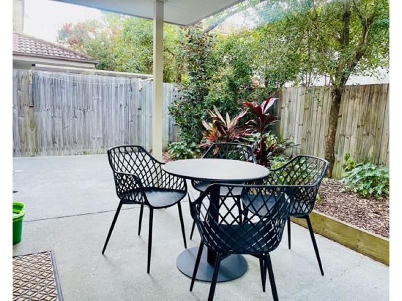 131 McAuley Parade, Pacific Pines QLD 4211