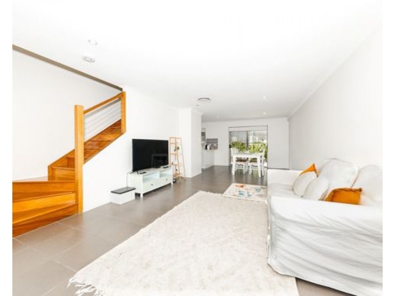 40 20 Kianawah Road South, Manly West QLD 4179