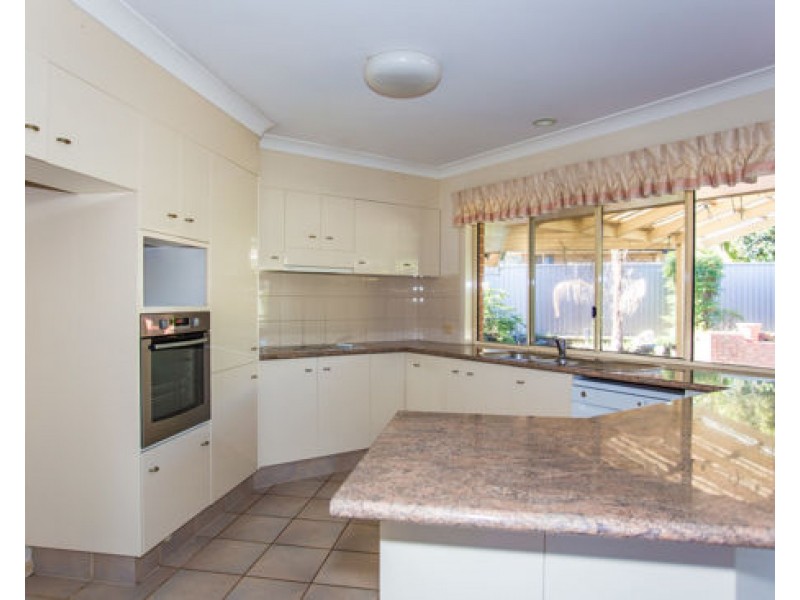 3 Castle Rock Street, Parkwood QLD 4214