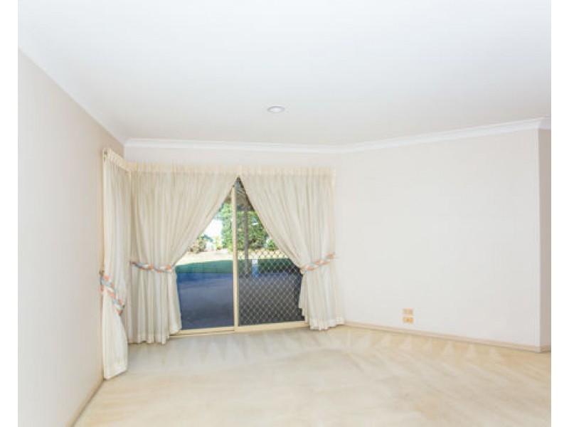 3 Castle Rock Street, Parkwood QLD 4214