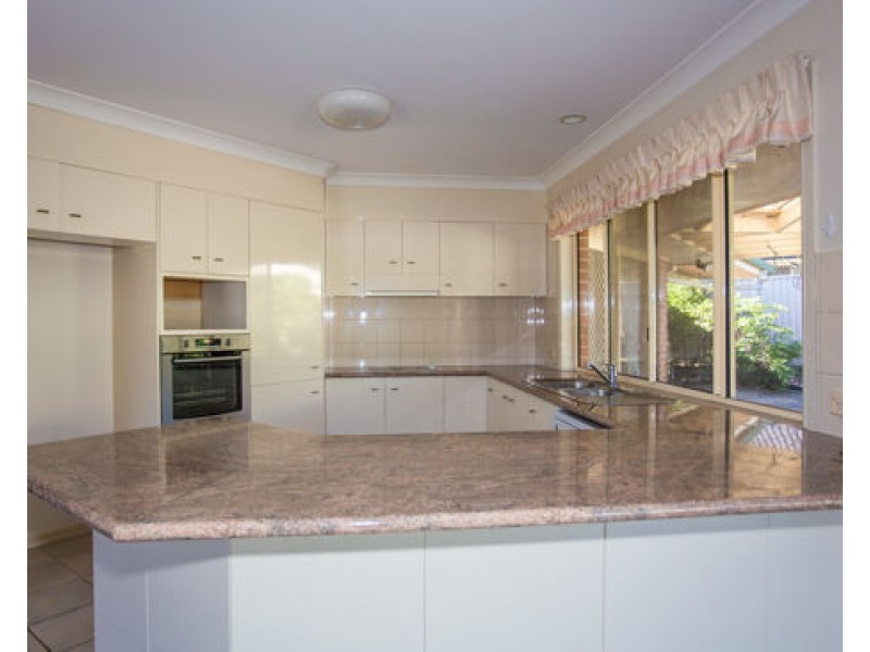 3 Castle Rock Street, Parkwood QLD 4214