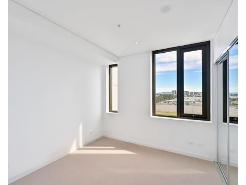 20808/320 Macarthur Avenue, Hamilton QLD 4007