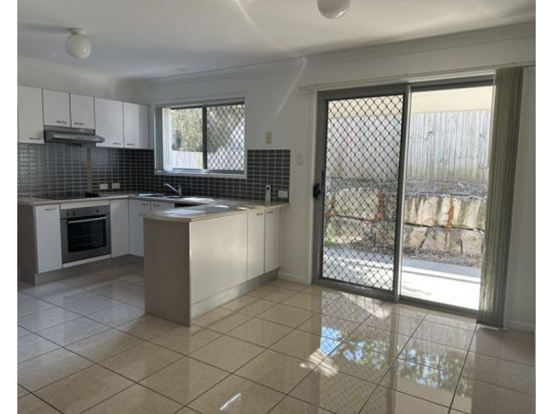 102/175 Fryar road, Eagleby QLD 4207