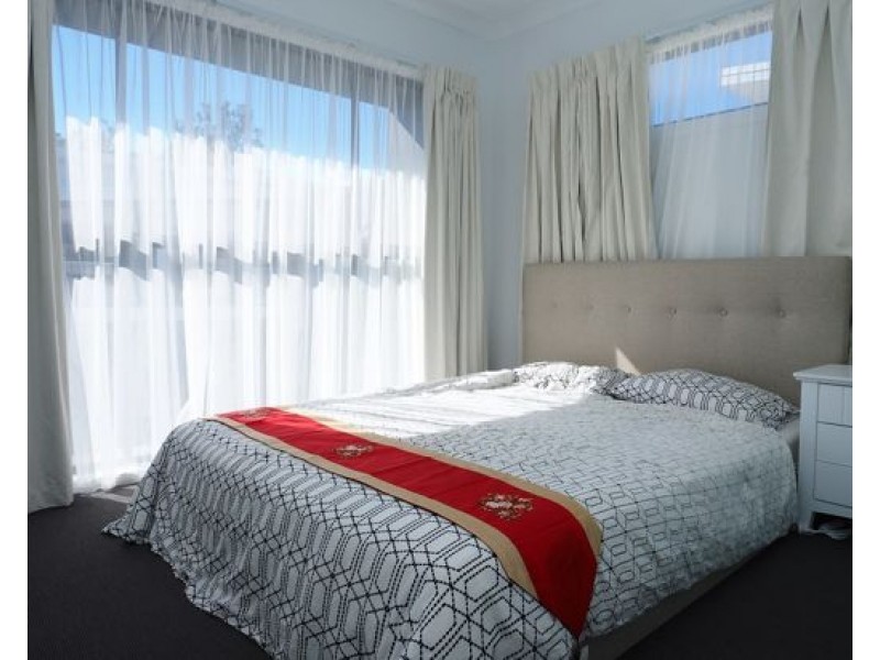 8B/819 Creek rd, Carindale QLD 4152