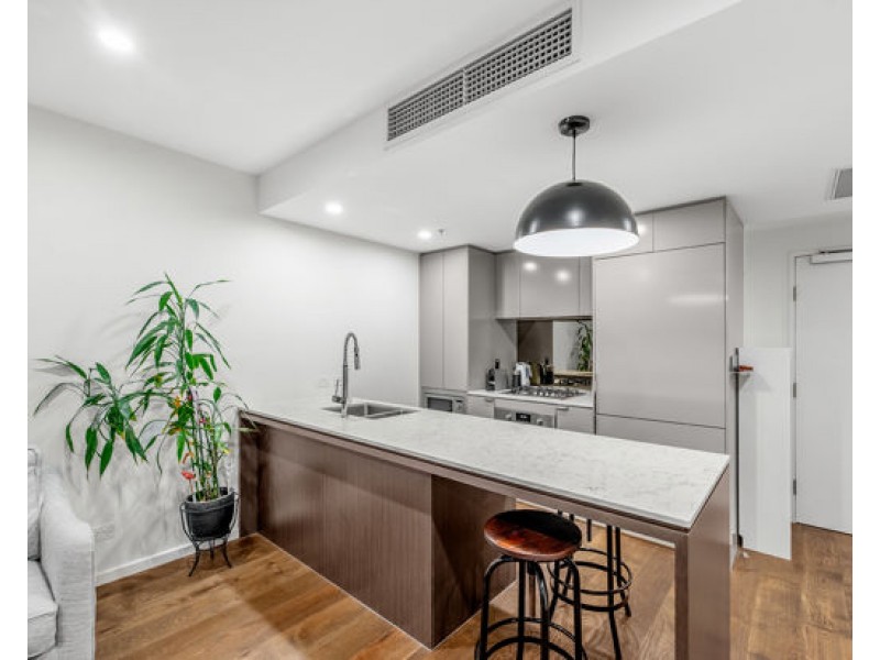 709/148 Logan Road, Woolloongabba QLD 4102