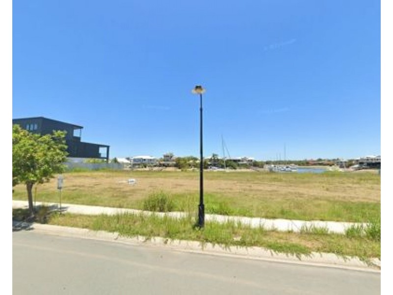 151 Quay Circuit, Newport QLD 4020