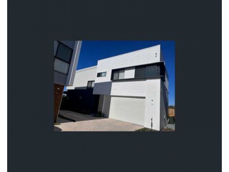 20/8 ben dalley drive, Helensvale QLD 4212