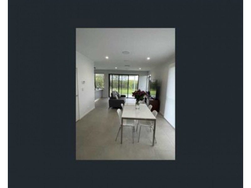 20/8 ben dalley drive, Helensvale QLD 4212