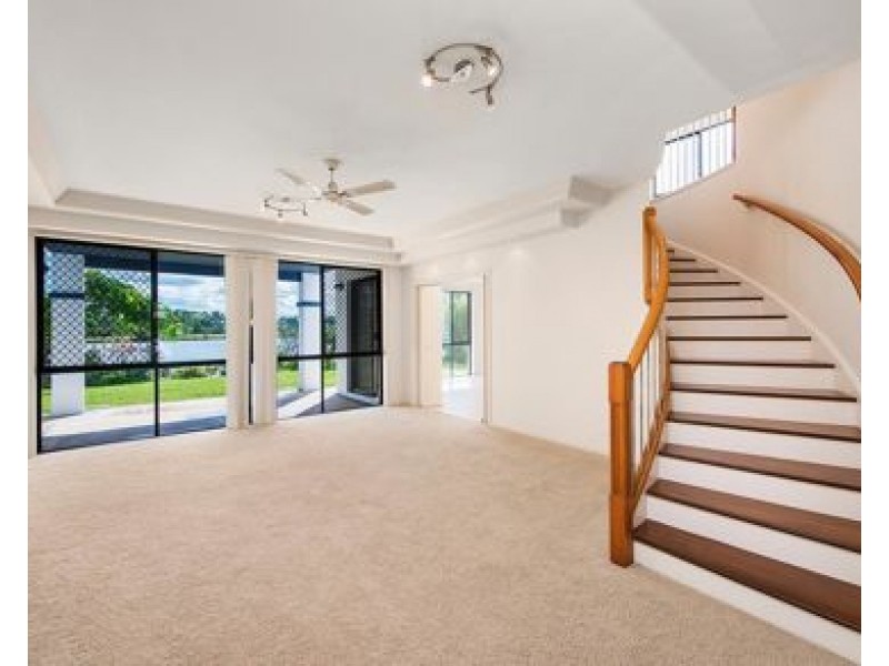 3 Princeton Street, Oxenford QLD 4210