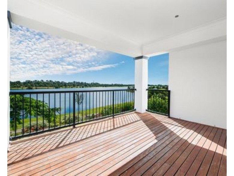 3 Princeton Street, Oxenford QLD 4210