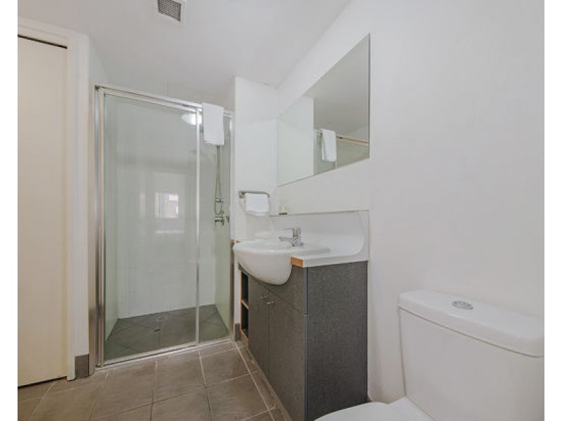 210 563 Gregory Terrace, Bowen Hills QLD 4006