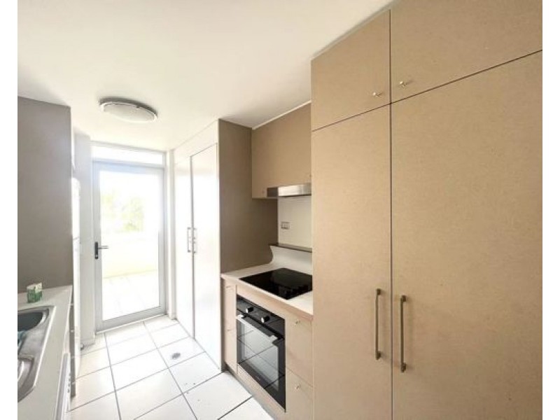 304 563 Gregory Terrace, Bowen Hills QLD 4006