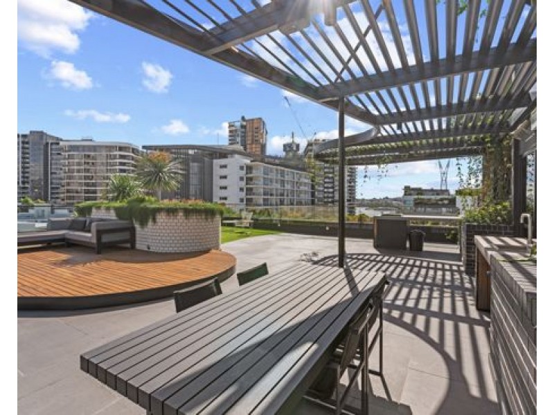 6D/31 Wyandra St, Teneriffe QLD 4005