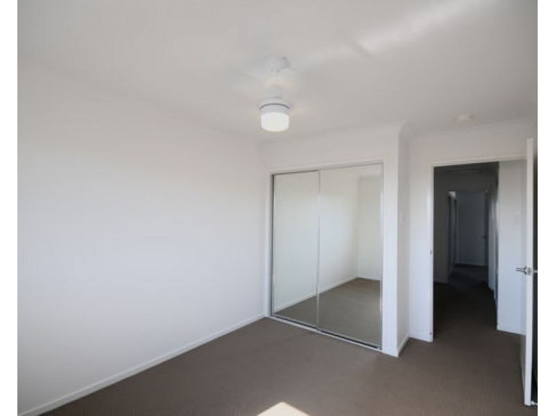 27 / 31 James Edward Street, Richlands QLD 4077