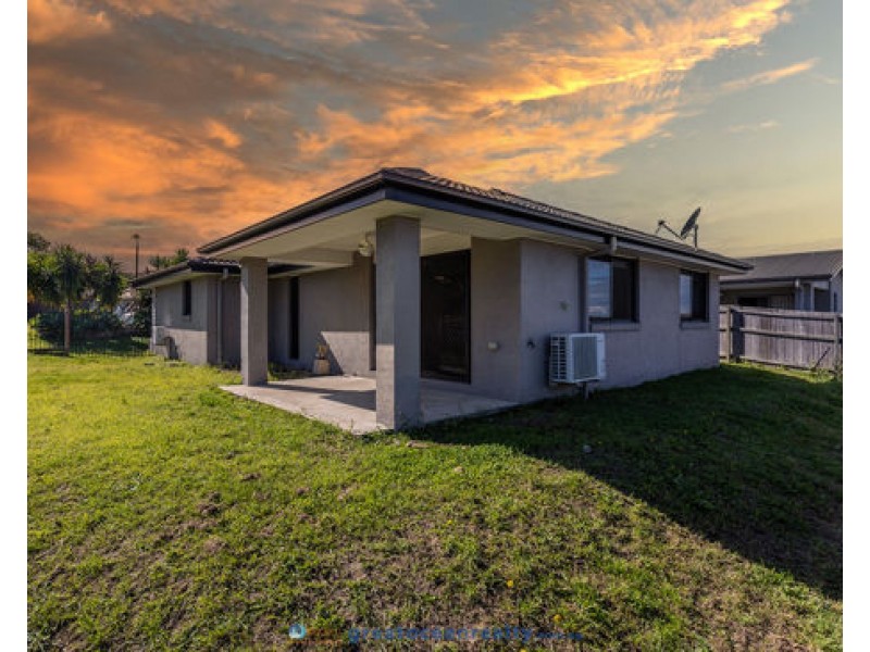 25 Wimmera Crescent, Upper Coomera QLD 4209