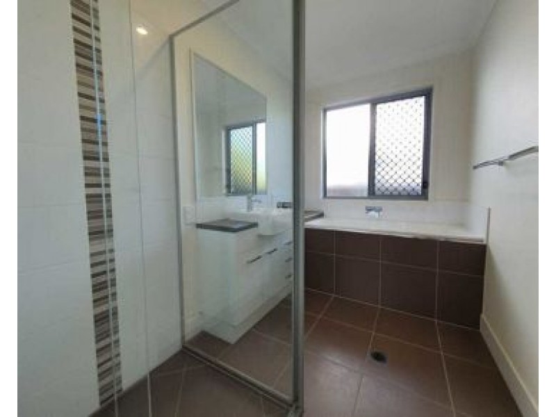 44 31 Matthew Street, Carseldine QLD 4034