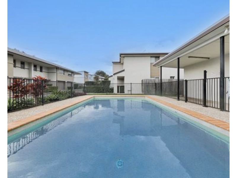 36 20 Kianawah Road South, Manly West QLD 4179