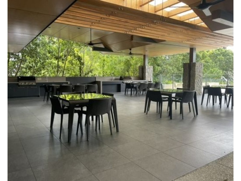 5006/21 Ross Street, Benowa QLD 4217