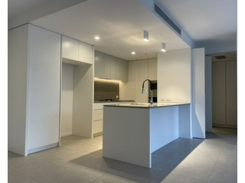 5006/21 Ross Street, Benowa QLD 4217