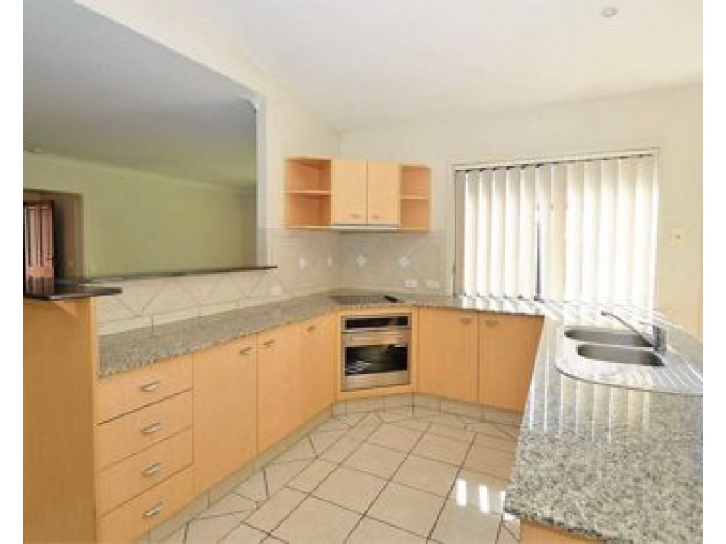 19 Dunstan Drive, Robina QLD 4226