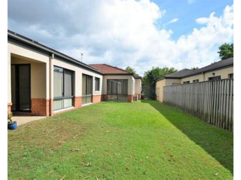 19 Dunstan Drive, Robina QLD 4226