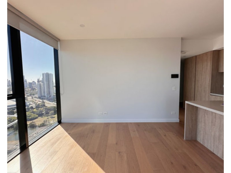 12610/5 The Darling Ave, Broadbeach QLD 4218