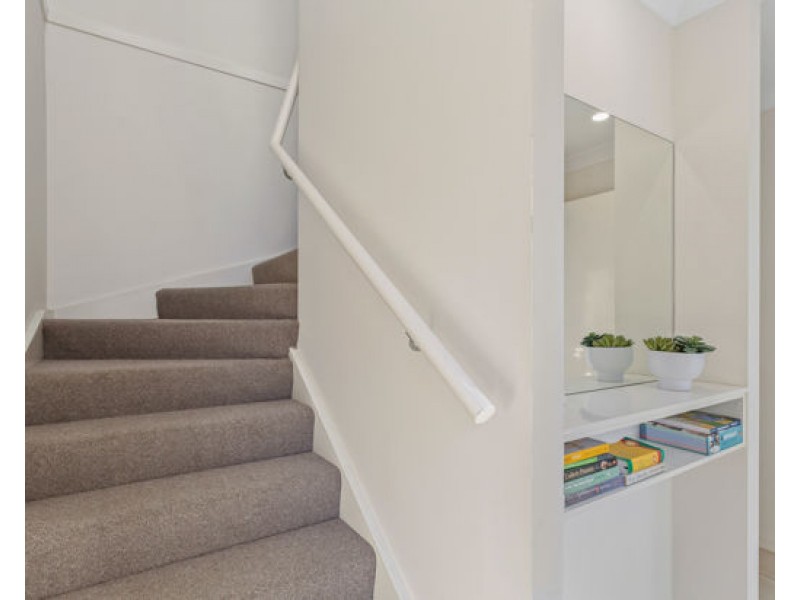 6/7 Franco Place, Bridgeman Downs QLD 4035