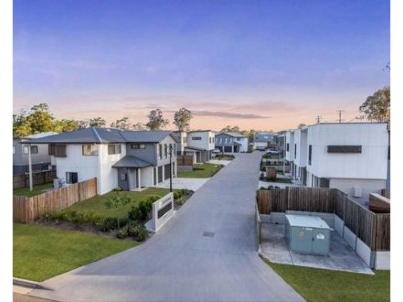6/7 Franco Place, Bridgeman Downs QLD 4035