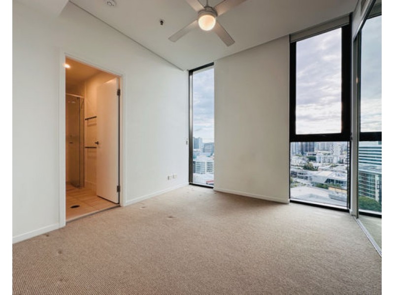 1510/10 Stratton Street, Newstead QLD 4006