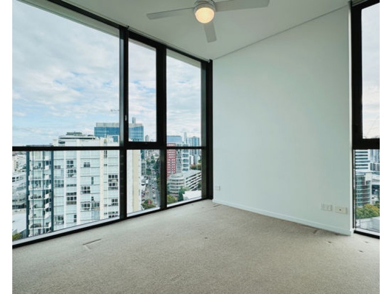 1510/10 Stratton Street, Newstead QLD 4006