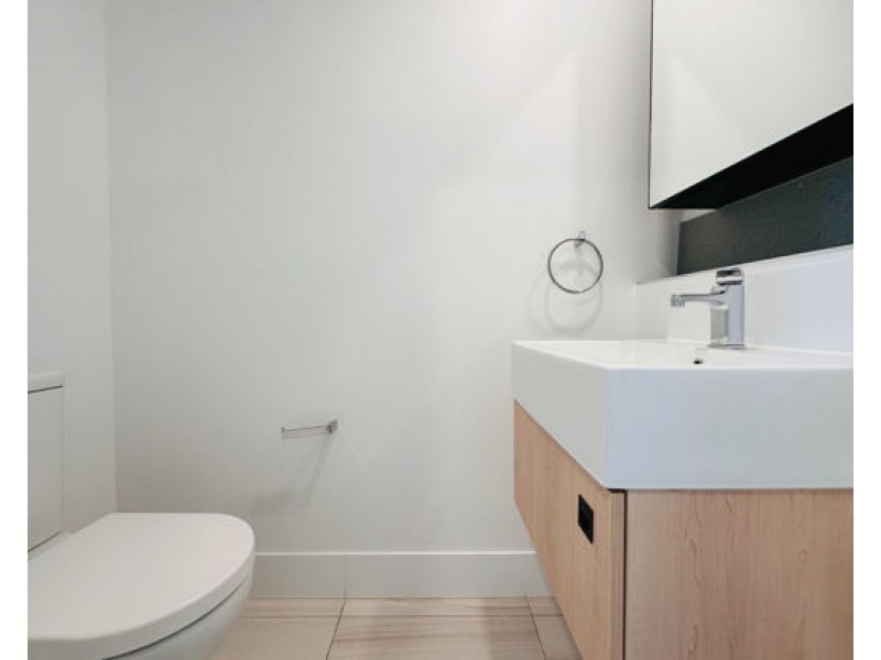 1510/10 Stratton Street, Newstead QLD 4006