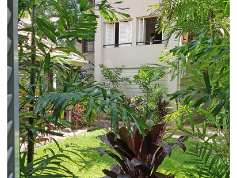 501 40 Clifton Road, Clifton Beach QLD 4879