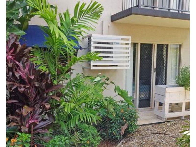 501 40 Clifton Road, Clifton Beach QLD 4879