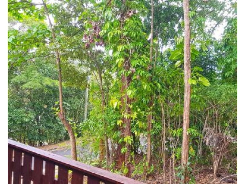 174 Hillview Crescent, Whitfield QLD 4870