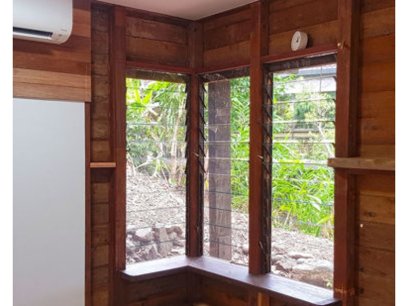 174 Hillview Crescent, Whitfield QLD 4870