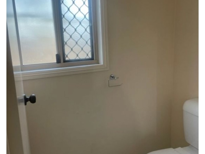 42/63 Olsen Avenue, Labrador QLD 4215