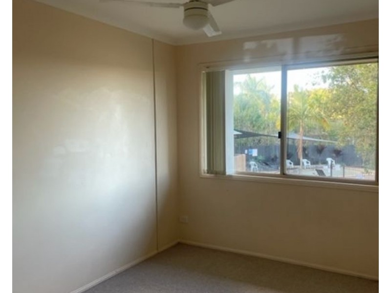 42/63 Olsen Avenue, Labrador QLD 4215