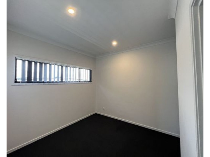 35 Gregor Cres, Coomera QLD 4209