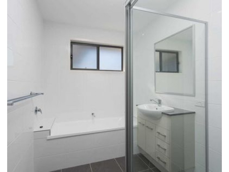 3 STINSON CIRCUIT, Coomera QLD 4209