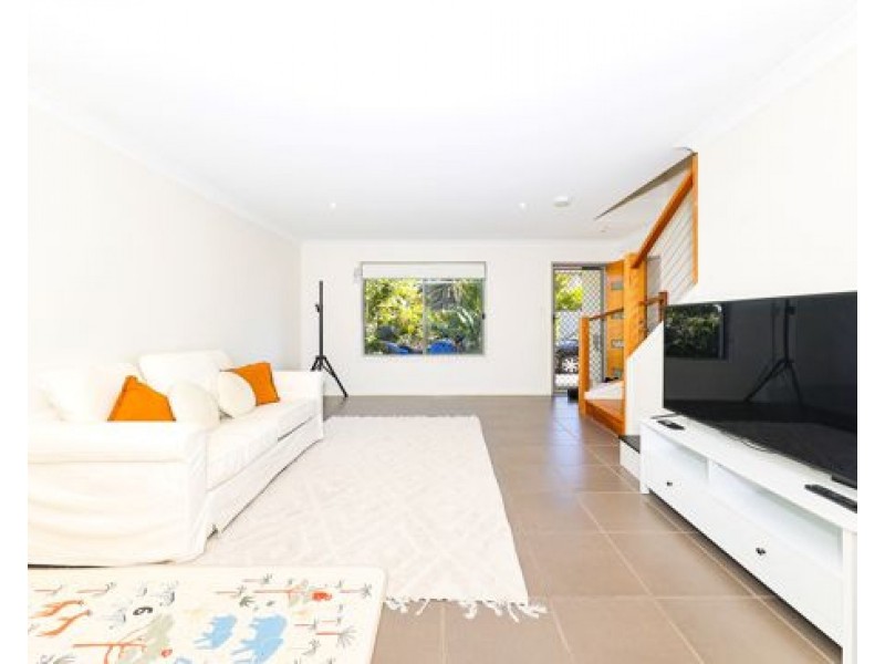 41 20 Kianawah Road South, Manly West QLD 4179