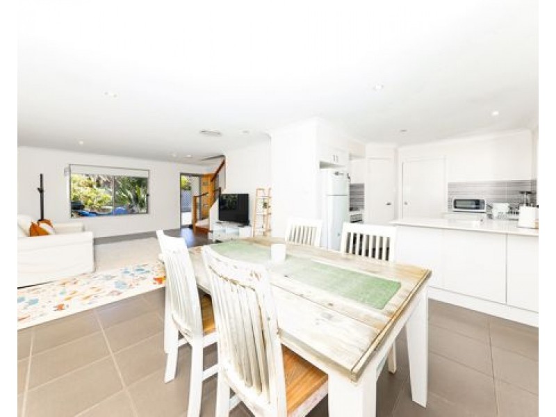 41 20 Kianawah Road South, Manly West QLD 4179