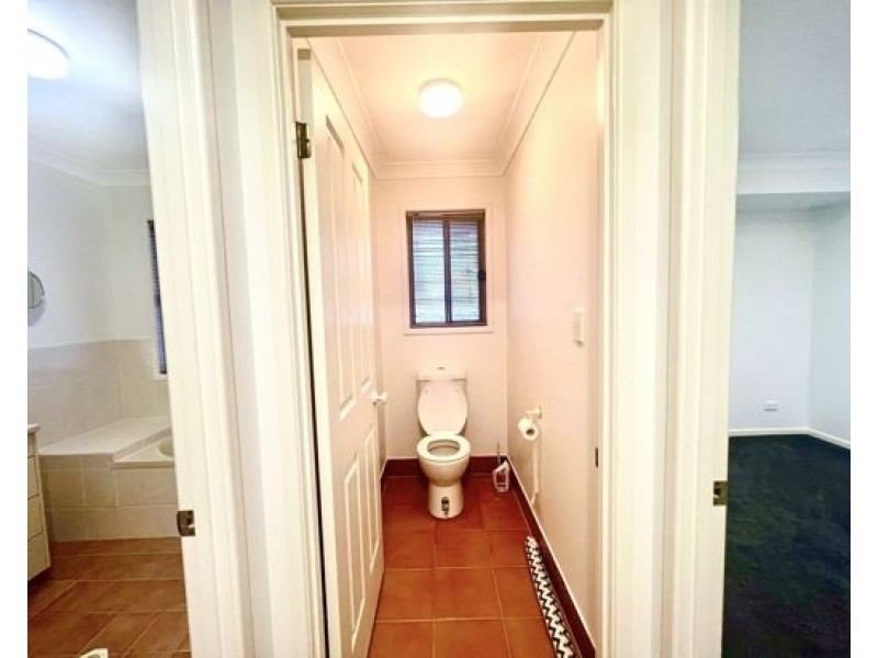 50 Springsure Drive, Mudgeeraba QLD 4213