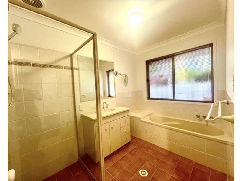 50 Springsure Drive, Mudgeeraba QLD 4213