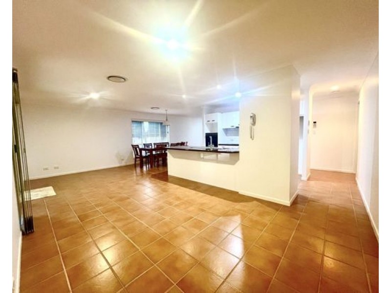 50 Springsure Drive, Mudgeeraba QLD 4213