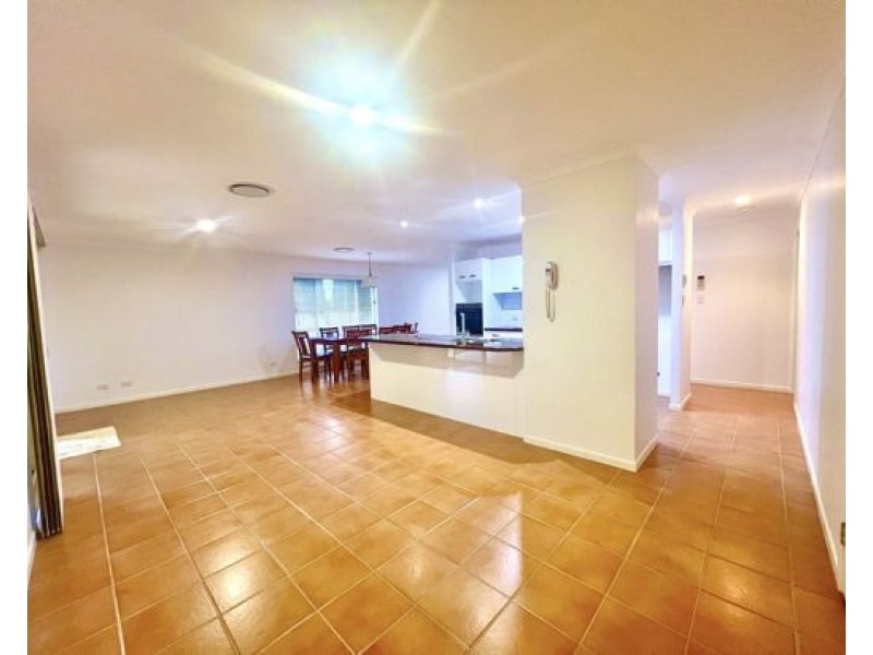 50 Springsure Drive, Mudgeeraba QLD 4213