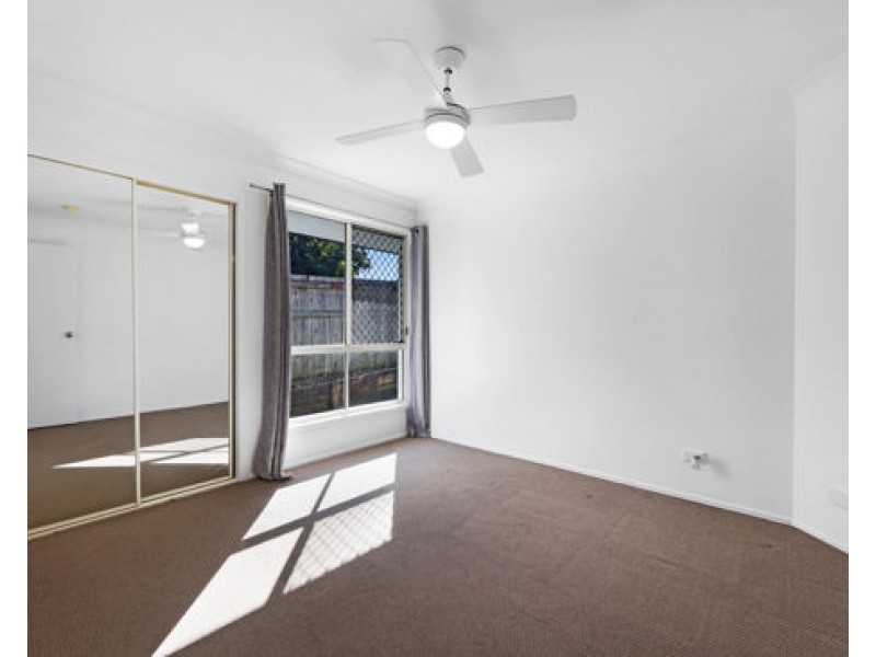 65 Henry Cotton Drive, Parkwood QLD 4214