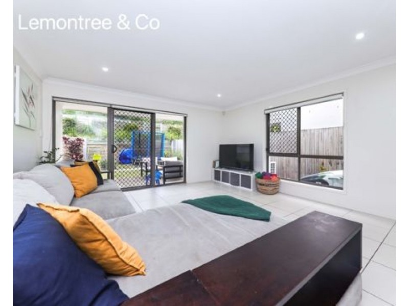 21 20 Kianawah Road South, Manly West QLD 4179