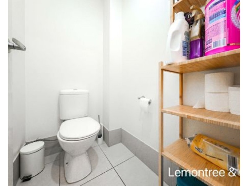 21 20 Kianawah Road South, Manly West QLD 4179