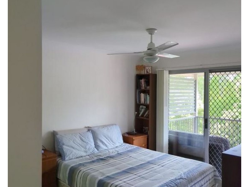 131 McAuley Parade, Pacific Pines QLD 4211