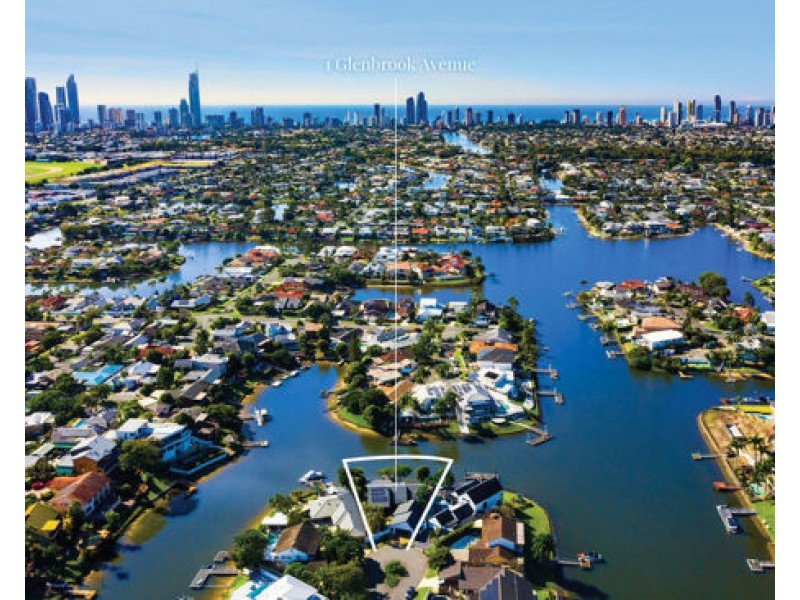 1 Glenbrook Ave, Benowa QLD 4217